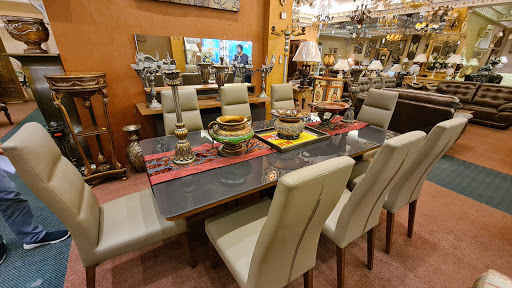 Emperor Palace Outlet - Royal Classic Furniture