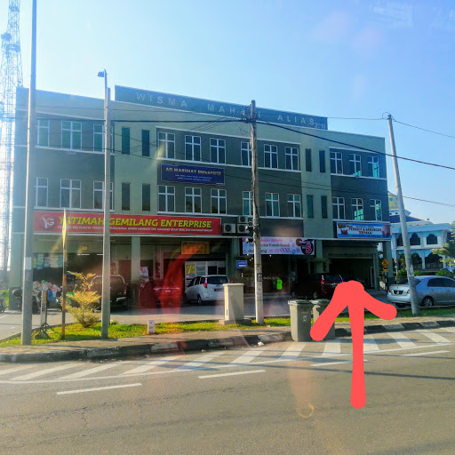 Kedai Perabot dan Barangan Terpakai Murah Parit Raja (Izwan Nora Enterprise)